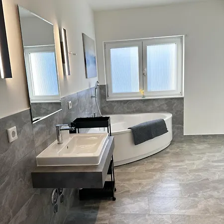 Harz 'storchennest' Mit Seeblick - Bubo Am *